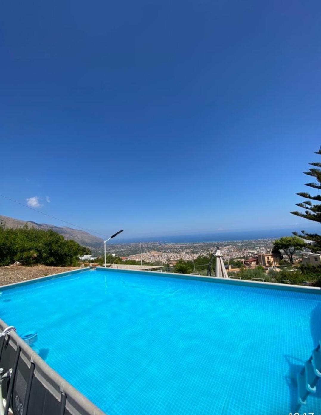 Lomarchi Holiday Home Carini Luaran gambar
